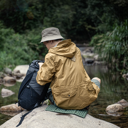 Коврик-сидушка туристический Naturehike 40,5х30,5х1,5 см. IXPE, бежевый NH20PJ025-KH