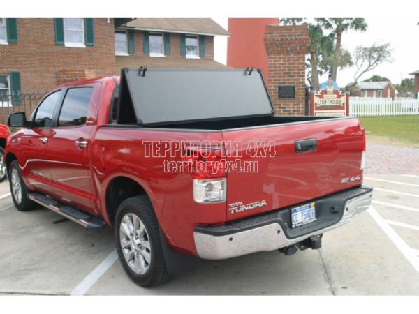 Крышка алюминиевая трехсекционная Ruggedliner на Toyota Tundra (2007-2013) -235463
