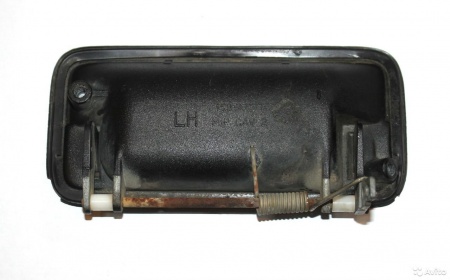 Ручка двери GM 15991781A LH