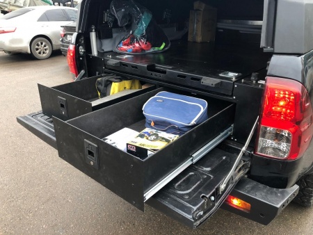 Кунг экспедиционный трехдверный III поколения KDT Toyota HILUX 2015-   15283