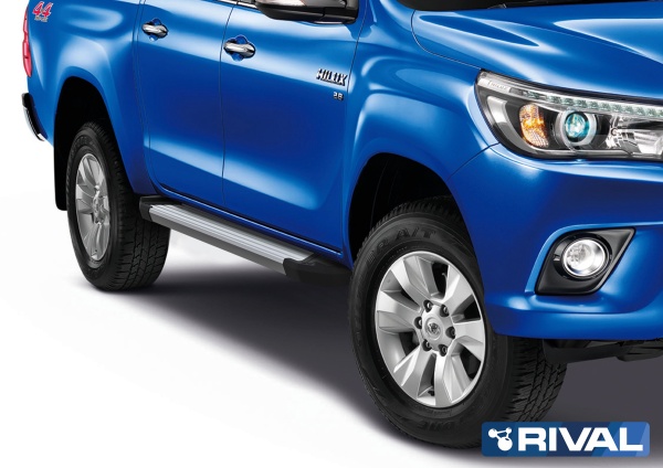 Порог-площадка "Silver" F193AL + комплект крепежа RIVAL Toyota Hilux 2015-  F193AL.5708.1