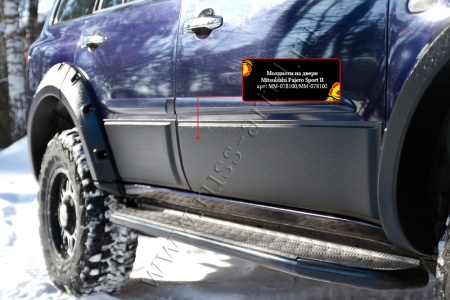 Молдинги на двери Mitsubishi Pajero Sport 2008-2013 MM-078102