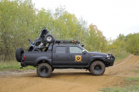 Дуга безопасности многофункциональная KDT Nissan NP300  17061