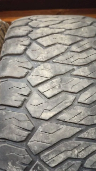 Maxxis Razr AT AT-811, LT 35x12.50 R17 121R БУ-DROM-129370022