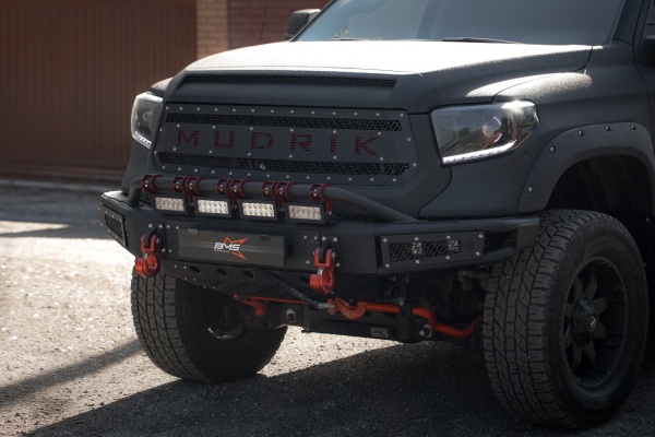 Бампер силовой передний BMS ALFA для Тойота Тундра 2014-2020 BMS060005