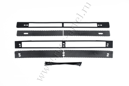 Защитная сетка решетки перед. бампера Citr Jumper/Fiat Ducato/Peug Boxer 2014- (290 кузов) SRF-134062