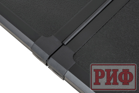 Крышка кузова РИФ для Mitsubishi L200 2024+, трёхсекционная 1545x1600/1550 мм, алюминиевая, черная ZT53B