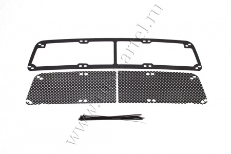 Защитная сетка пер. бампера Duster 2010-2014 (I п.) SBRD-046002