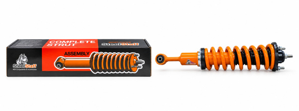 Стойка передняя в сборе SteelStaff Toyota Hilux Revo 2015-2020 (лифт 50 мм) 0-50 кг SSAS-3132FC — предметное фото на белом фоне